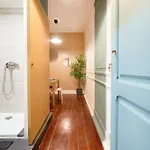Cozy In A Coliving In Arroios Lisboa