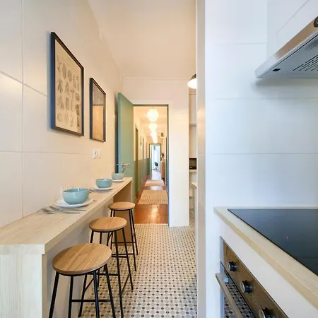 Cozy In A Coliving In Arroios Lisboa