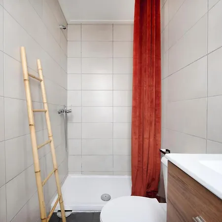 Cozy In A Coliving In Arroios Apartamento