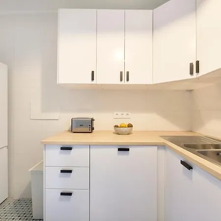 Cozy In A Coliving In Arroios Lisbon